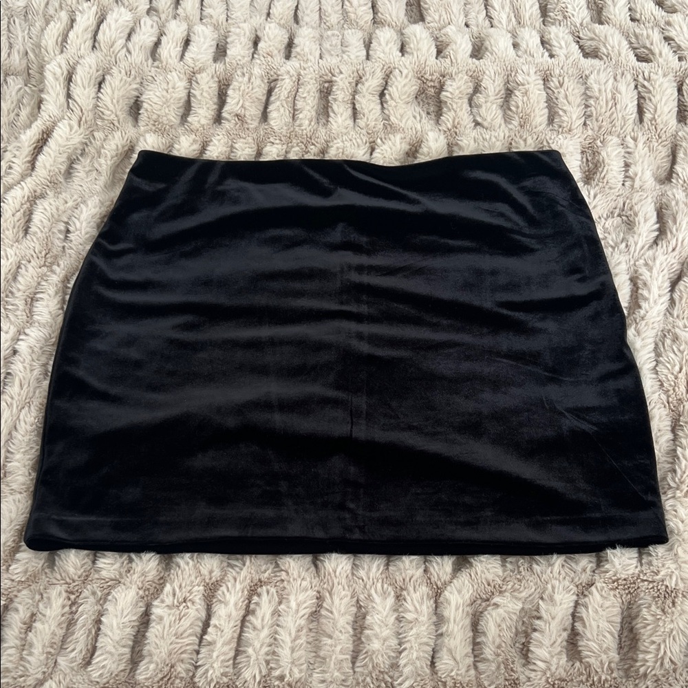 Express High Waist Velvet Black Skirt Size Large